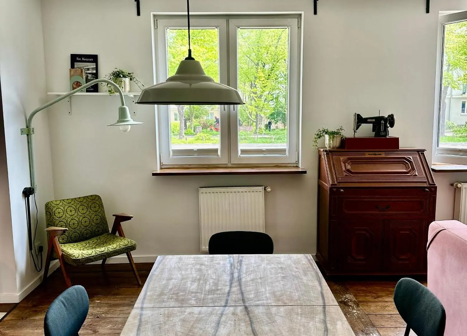 Retro Cozy Apartment 10 Minutes To Beach And 15 Minutes To Old City Gdansk 0*,  Poland