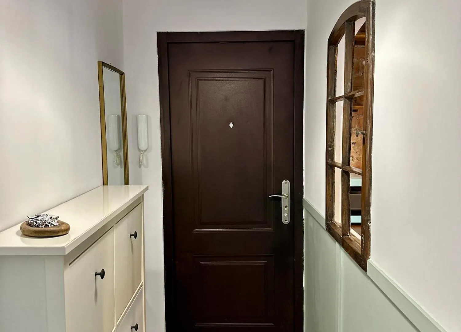 Retro Cozy Apartment 10 Minutes To Beach And 15 Minutes To Old City Gdansk